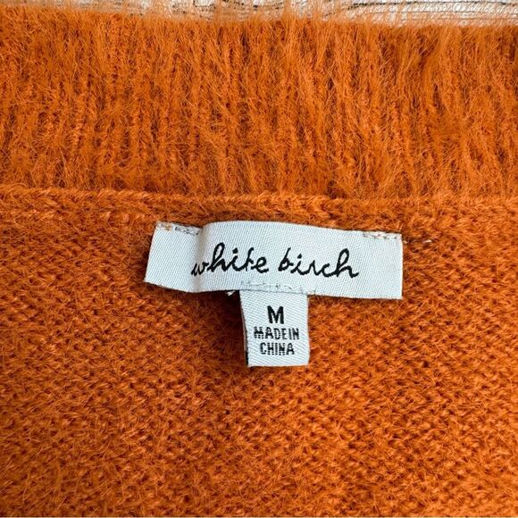 White Birch Women's Oversized Fit Fuzzy V Neck Sweater Burnt Orange M Med Medium - Picture 9 of 13